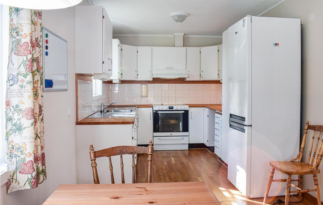 Cozy Home In Karlskrona With Kitchen ภายนอก รูปภาพ