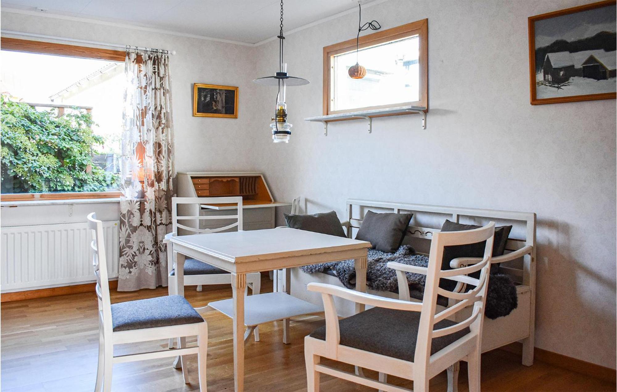 Cozy Home In Karlskrona With Kitchen ภายนอก รูปภาพ